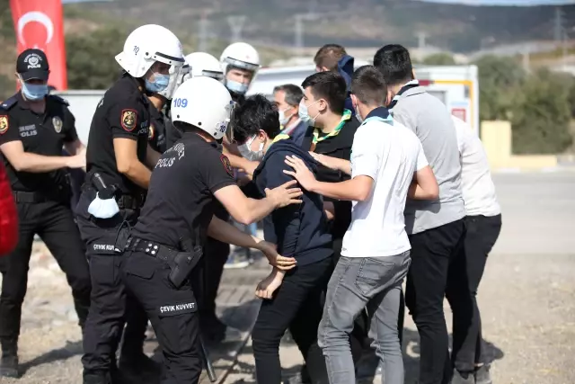 BALIKESİR - Deprem tatbikatı gerçeğini aratmadı