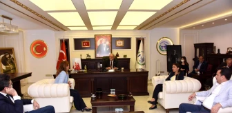 Başkan Bakkalcıoğlu milletvekilleri ile bir araya geldi