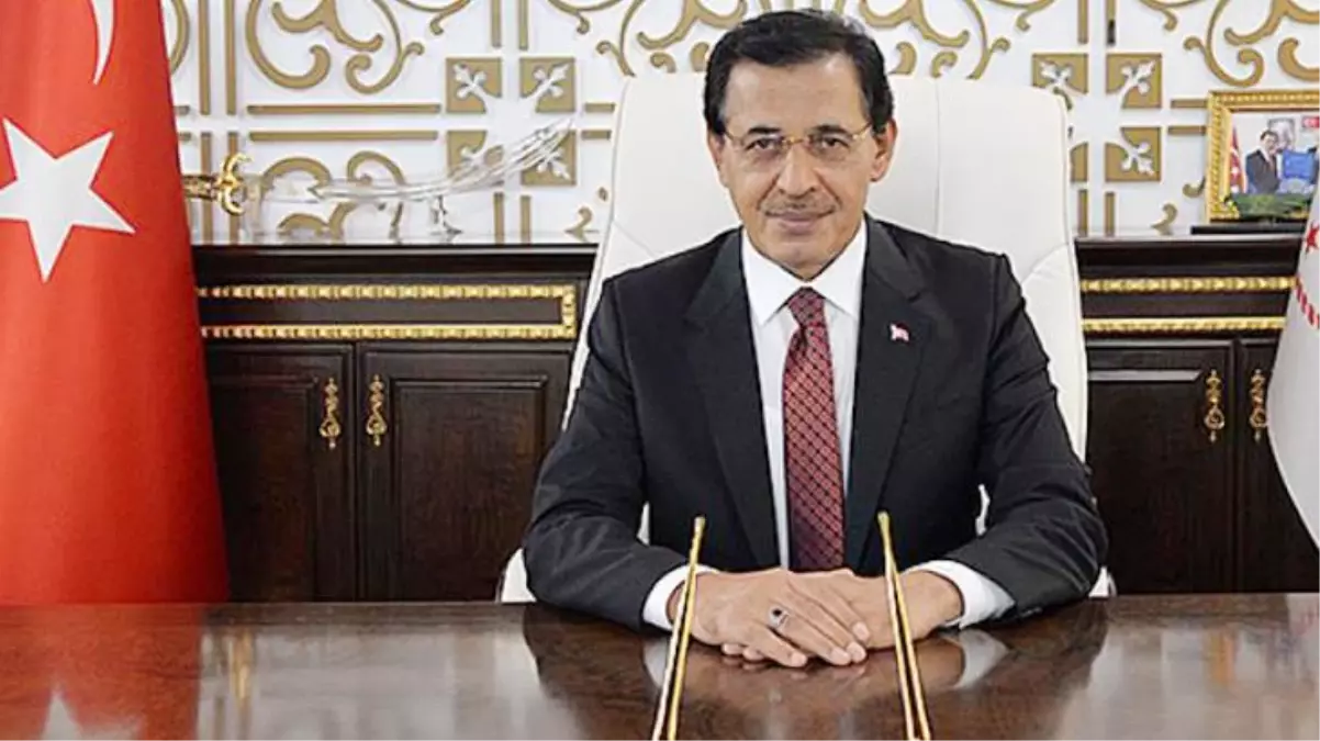 Bolu Valisi Ahmet Ümit'ten kentteki göçmenlere uyarı: Kadınlara karşı sabit bakışlardan uzak durun
