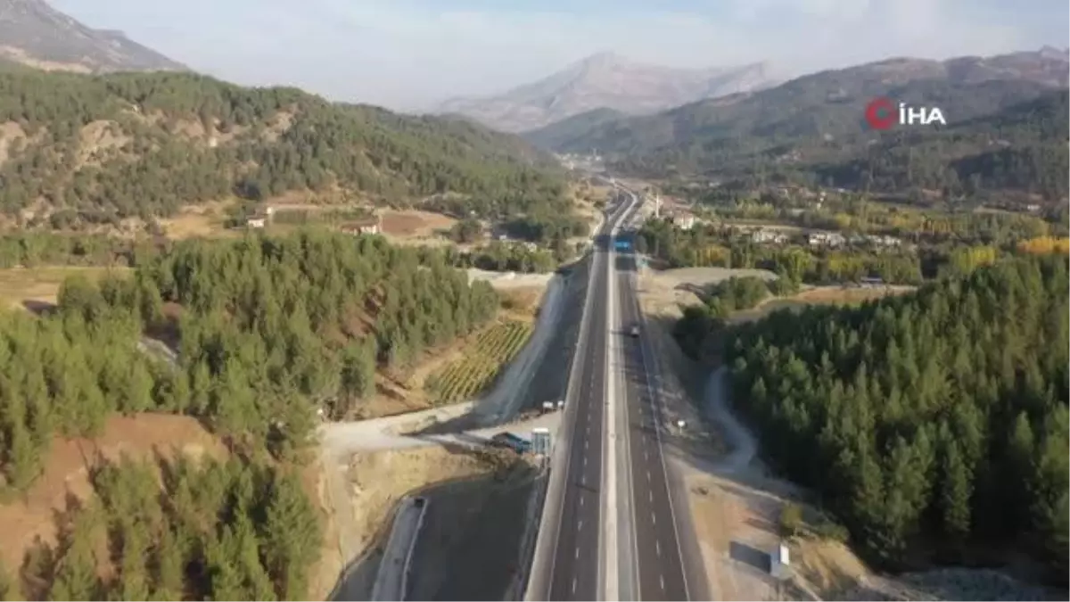 Edebiyat Yolu'ndan günlük 23 bin araç geçiyor