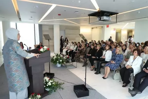 Emine Erdoğan'dan kadınlara sürdürülebilir dünya inşa edelim çağrısı