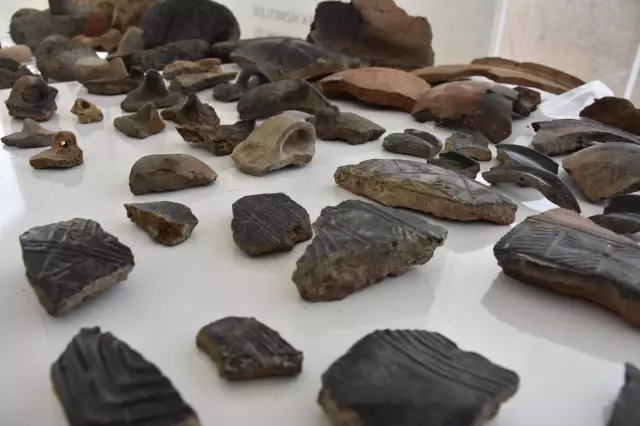 Pulur Höyük kazılarında ortaya çıkarılan eserler sergilendi