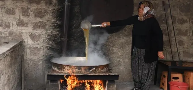 İncesu Üzümünün Pekmeze Dönüşüm Yolculuğu
