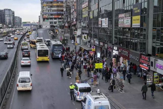 Sabah saatlerinde trafik yoğunluğu yaşanıyor (2)