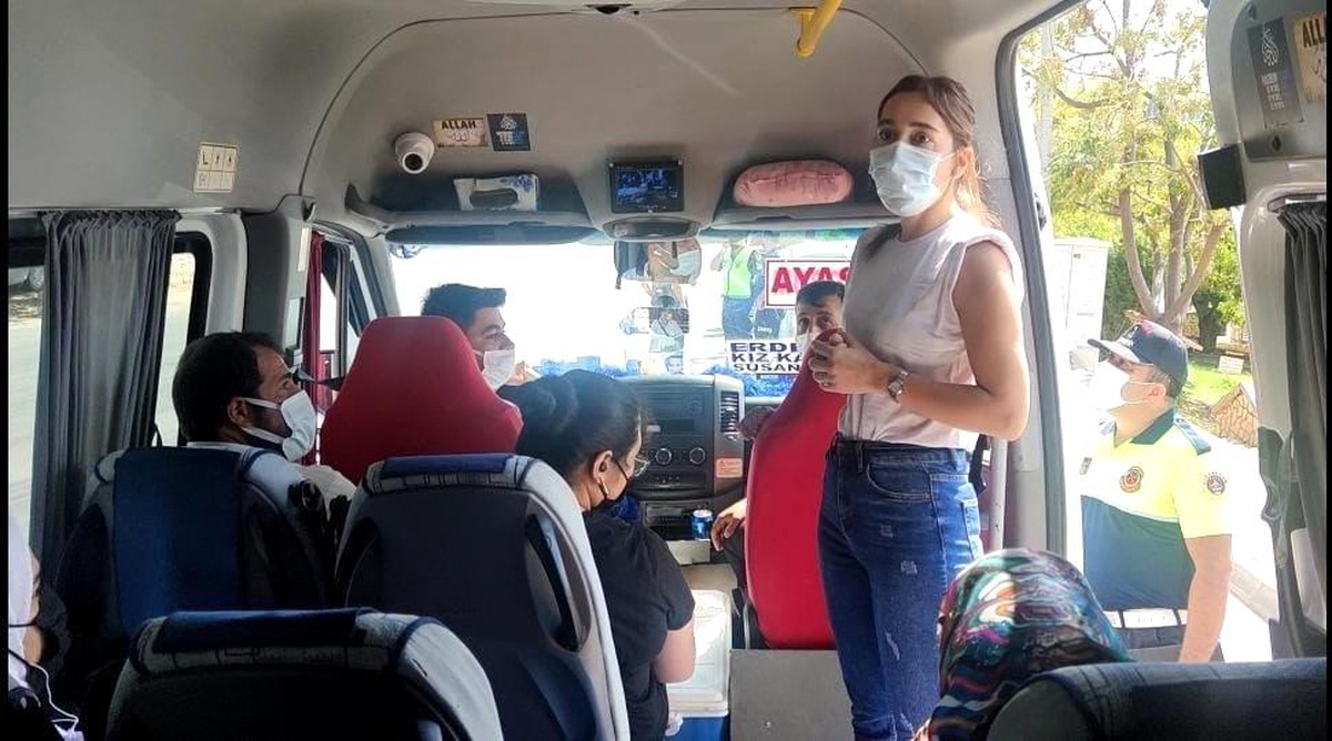 Son dakika haberi: Mersin'de jandarma ekipleri yolcu gibi bindikleri toplu ulaşım araçlarını denetledi - Vimarsana News