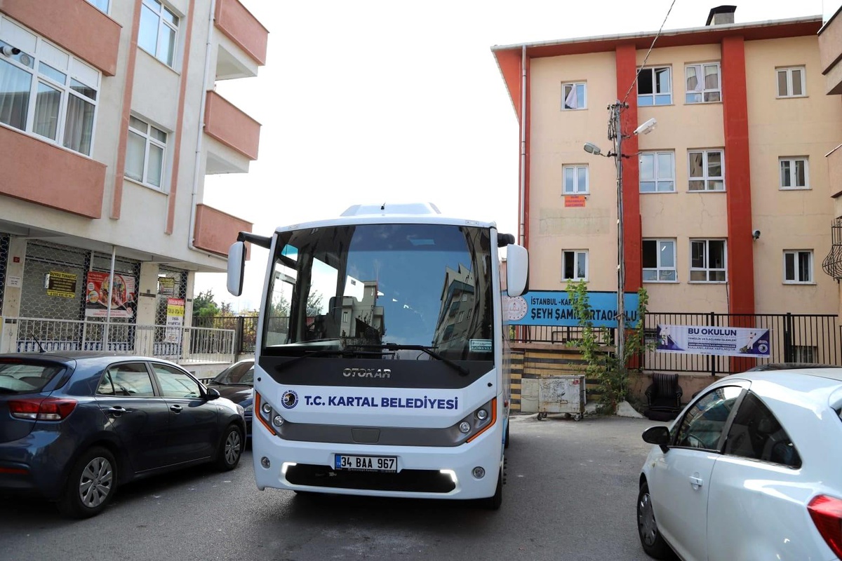 Kartal Belediyesinden teknoloji meraklısı gençlere ulaşım desteği - Vimarsana News