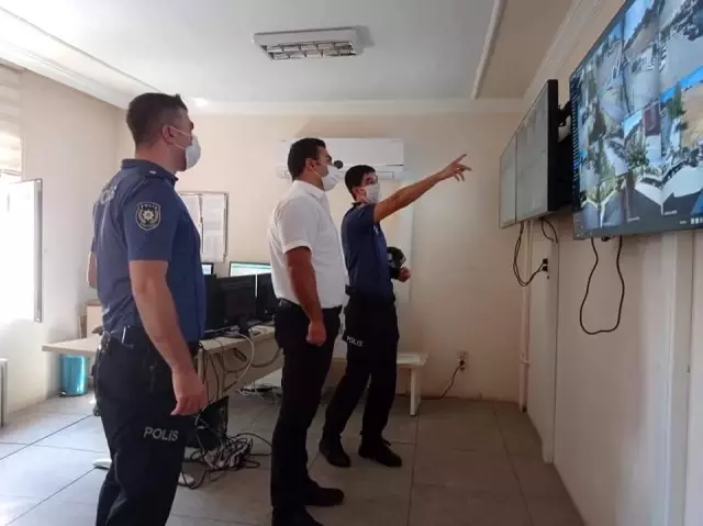 Kaymakam Ülkü güvenlik görevlilerini denetledi