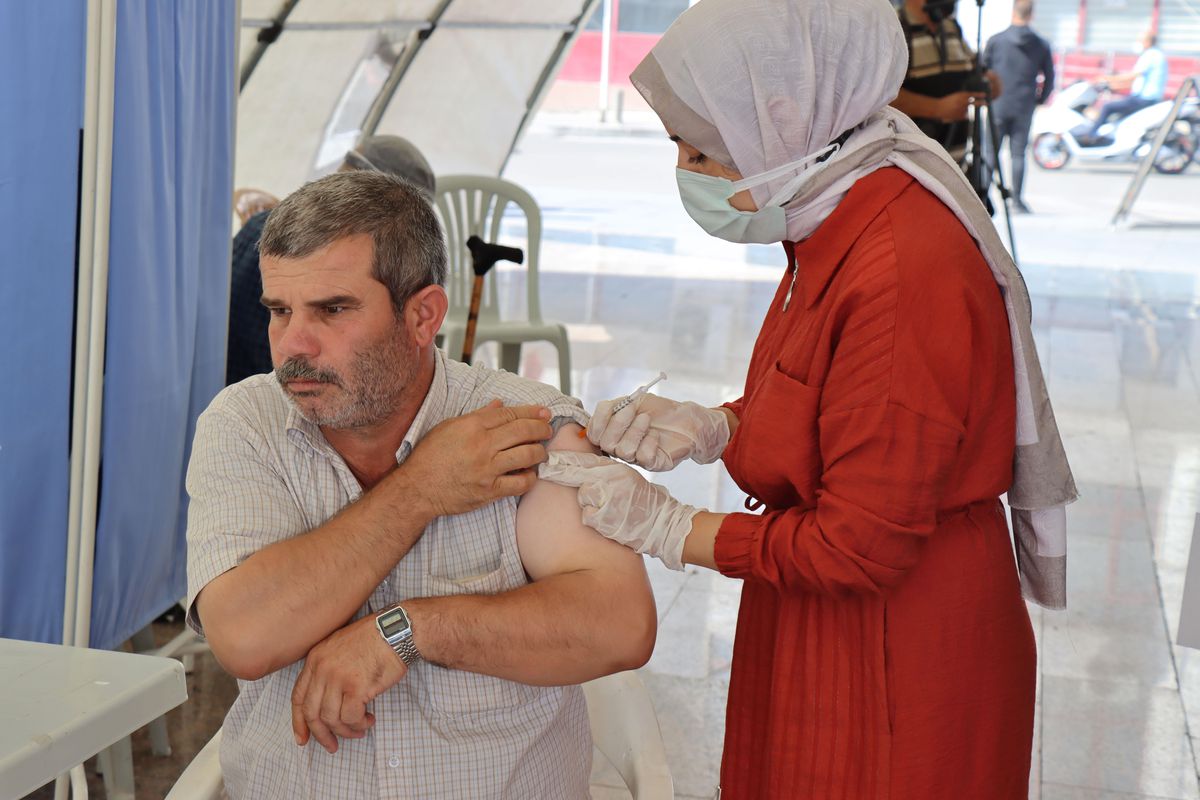 Kilis'te 2. doz aşılamada mavi kategoriye ulaşmak için çalışmalar sürüyor