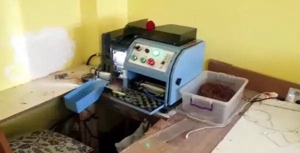 KİRALADIĞI EVİ KAÇAK SİGARA İMALATHANESİNE ÇEVİREN ŞÜPHELİ YAKALANDI