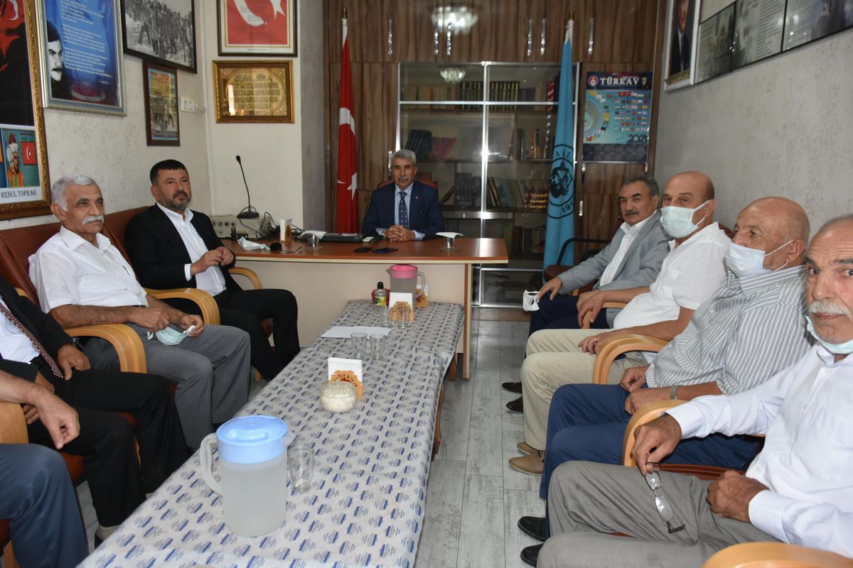 Malatya'da CHP Genel Başkan Yardımcısı Ağbaba'dan, Türk Ocağı'na ziyaret