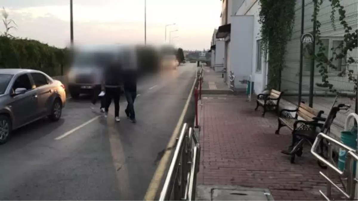 Adana'da nitelikli dolandırıcılık ve resmi belgede sahtecilik operasyonu