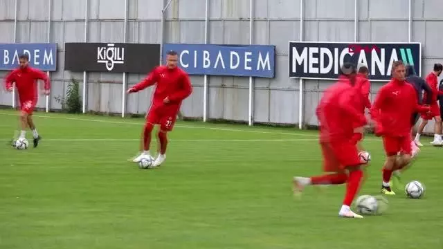 Sivasspor'da Fatih Karagümrük mesaisi başladı