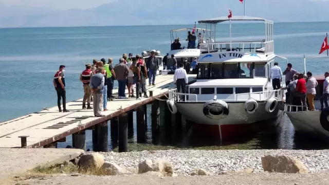 Son dakika: Van'da 61 kişinin öldüğü tekne faciası davası ertelendi