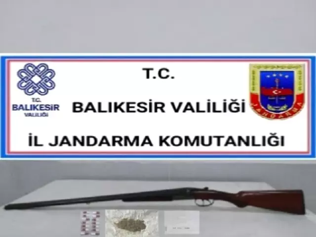 Balıkesir'de polis ve jandarmadan huzur operasyonu: 49 gözaltı