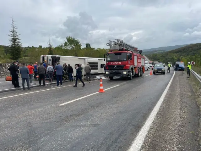 Bartın'da yolcu otobüsü ile otomobil çarpıştı: 3 kişi öldü