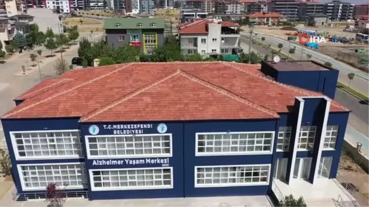 Başkan Doğan, Denizli'nin ilk Alzheimer Yaşam Merkezi sakinlerini ziyaret etti