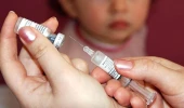 Bebeklerine yanlışlıkla korona aşısı yapıldığını öne süren aileden suç duyurusu