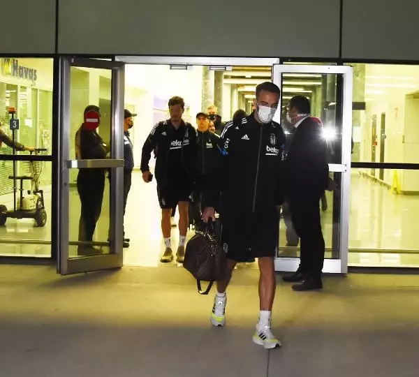 SPOR Beşiktaş 16 kişilik kadrosuyla İzmir'de