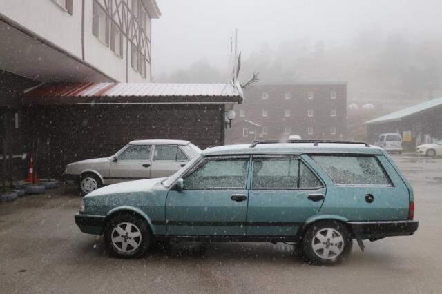 Bolu'ya yılın ilk karı düştü