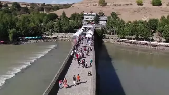 DİYARBAKIR - Dicle Nehri'nde rafting heyecanı