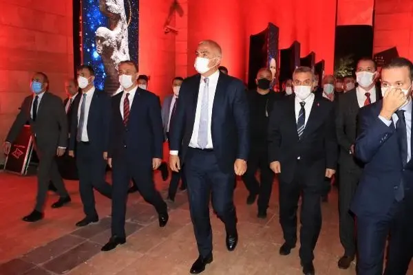 DÜNYANIN GÖZÜ TAŞ TEPELERE ÇEVRİLDİ