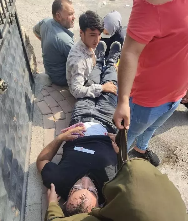 Duruşma sonrası bıçaklı kavgada 5 kişi yaralandı