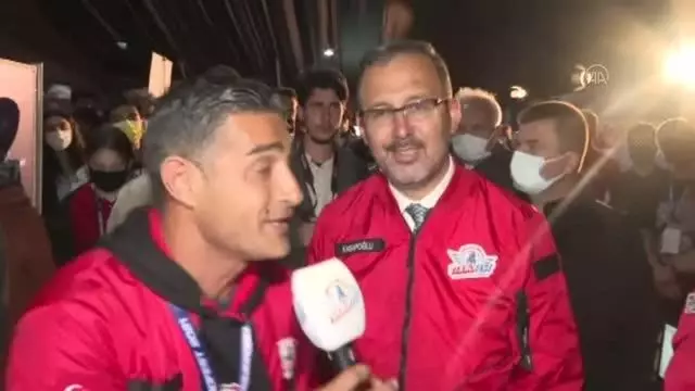 Son dakika haberleri | Gençlik ve Spor Bakanı Kasapoğlu,TEKNOFEST'i ziyaret etti (2)