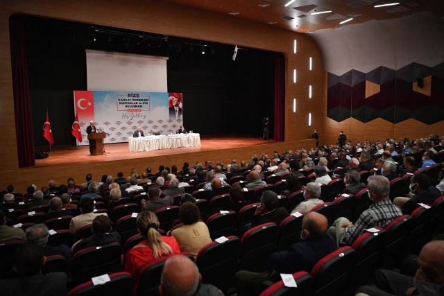 Kılıçdaroğlu, Rize'de kanaat liderleri, muhtarlar ve STK temsilcileriyle buluştu: (2)