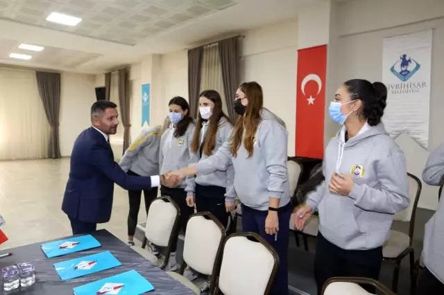 Sivrihisarspor yeni sezonda şampiyonluğu hedefliyor