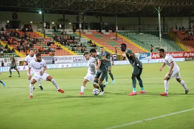 Süper Lig: Alanyaspor: 2- Kasımpaşa: 0