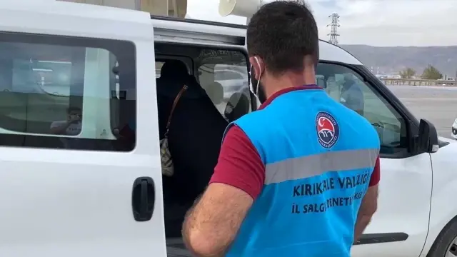 PCR testi pozitif olan kadın, biletsiz bindiği otobüste seyahat ederken yakalandı