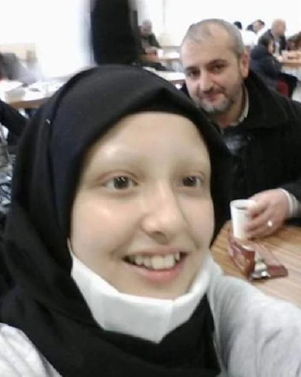 6 yıldır kanserle uğraş eden 14 yaşındaki Şevval hayatını kaybetti