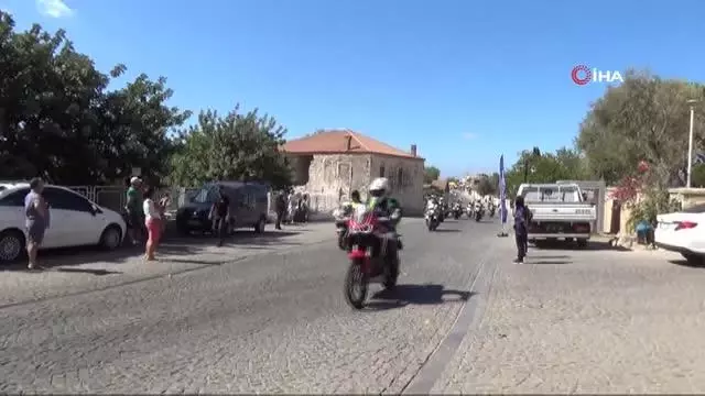 16 ülkeden 200'ü aşkın motorcu Apollon Tapınağı'nı ziyaret etti