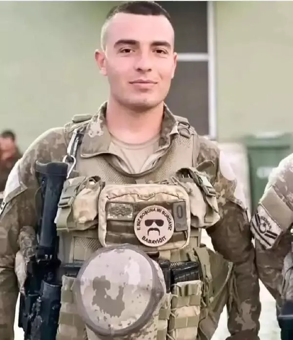 Ağaç kesimi sırasında yaralanan Mehmetçik şehit düştü