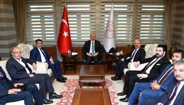 Son dakika haberi | Bakan Karaismailoğlu Ağrı'da temaslarda bulundu Açıklaması