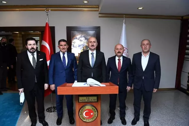 Son dakika haberi | Bakan Karaismailoğlu Ağrı'da temaslarda bulundu Açıklaması