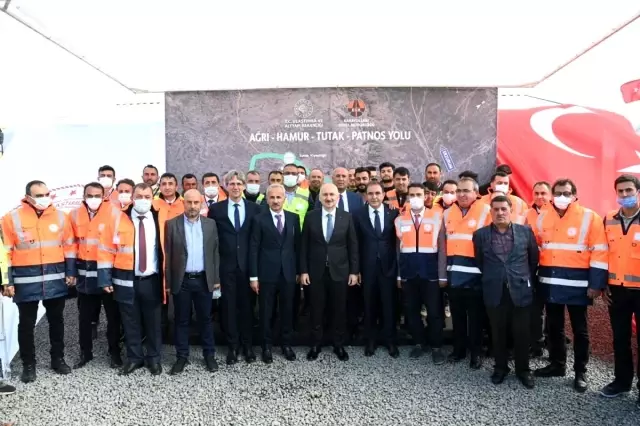 Son dakika haberi | Bakan Karaismailoğlu Ağrı'da temaslarda bulundu Açıklaması