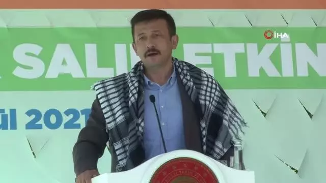 Bakan Pakdemirli, Akdeniz meyve sineğine karşı kısır böcek salımı yaptı