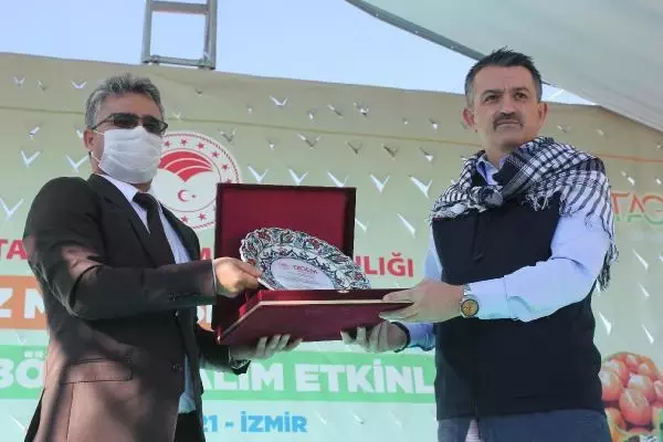 Son dakika... BAKAN PAKDEMİRLİ GIDA FİYATLARINDAKİ ARTIŞ İÇİN ÇÖZÜM ÇALIŞMALARI DEVAM EDİYOR