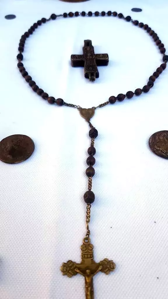 Tarihi eser satmaya çalışan 4 kişi gözaltına alındı