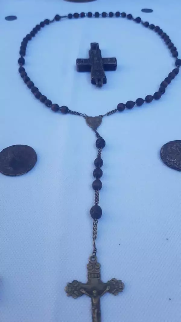 Tarihi eser satmaya çalışan 4 kişi gözaltına alındı