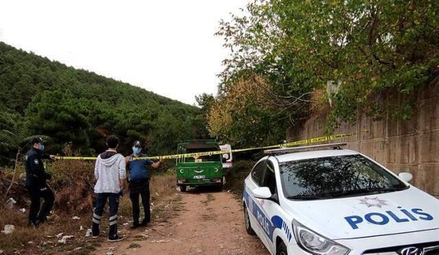 Cansız bedeni ormanda ağaca asılı halde bulunan 16 yaşındaki Arda'nın ölümünde esrarengiz çanta detayı