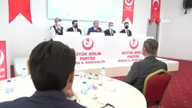 Destici: Türk ve Müslüman olan herkesin gururlanacağı, karışımızdakilerin de gıptayla baktığı bir binanın açılışını bile küçümsemek izah edilebilir...