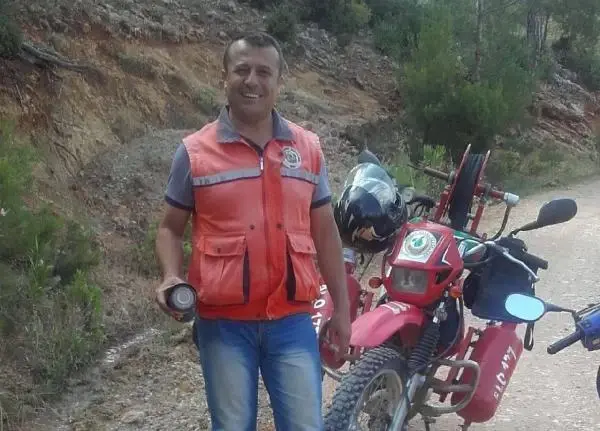 Son dakika! EŞİNİ ÖLDÜRÜP, BALDIZINI YARALADI, AYNI SİLAHLA KENDİNİ DE VURDU