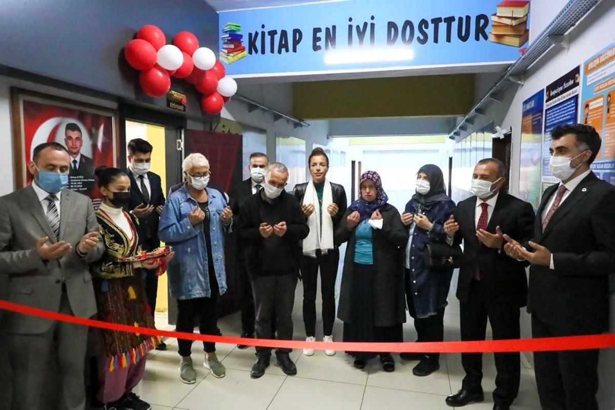 Son dakika haberleri... Ordu'da şehit Jandarma Onbaşı Orkun Eyice adına yaptırılan kütüphane açıldı