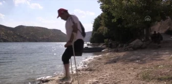 GAZİANTEP - Tek bacağıyla yüzmede Türkiye şampiyonu olan sporcu azmiyle örnek oluyor