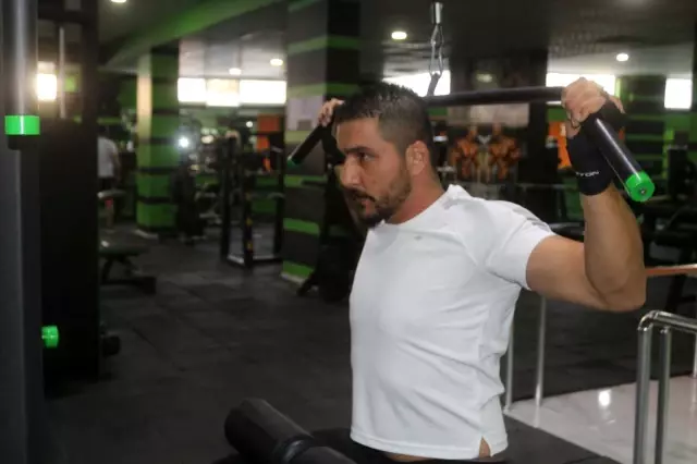 Milli kick boksçu Mesut Saba, Van'ı temsil edecek