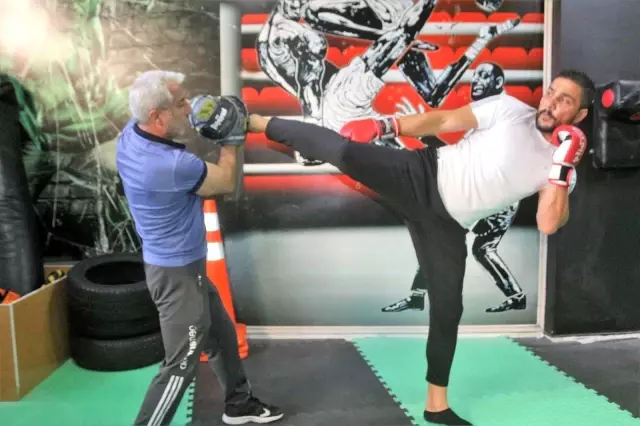 Milli kick boksçu Mesut Saba, Van'ı temsil edecek