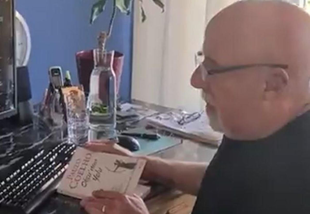 Paulo Coelho kimdir? Paulo Coelho kaç yaşında, nereli, mesleği nedir? Türkçe'ye çevirilen eserleri nelerdir?