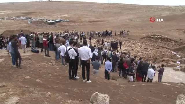 Şanlıurfa'da Karahantepe yabancı basının ilgi odağı oldu